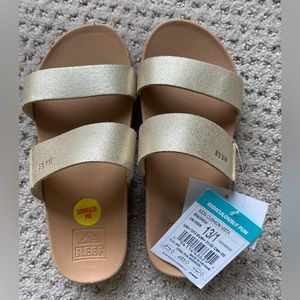 Brand new with tags, Reed sandal, size 13/1